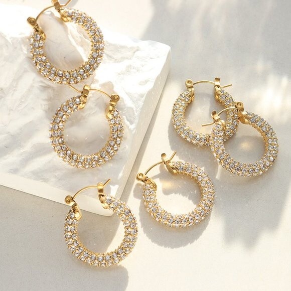New Retro Gold Hoop Diamond Earring - Picture 7 of 7
